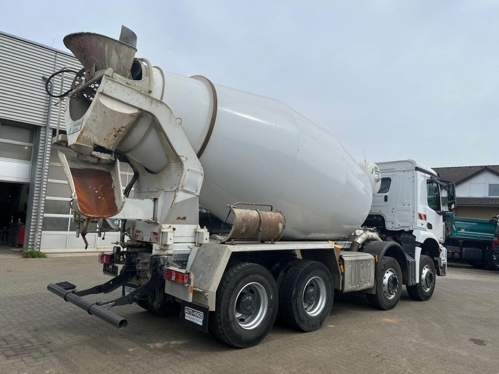 Mercedes-Benz Arocs 3240 B 8x4 Betonmischer Deutsch Top AP Ach - Camión hormigonera: foto 5 Mercedes-Benz Arocs 3240 B 8x4 Betonmischer Deutsch Top AP Ach - Camión hormigonera: foto 5
