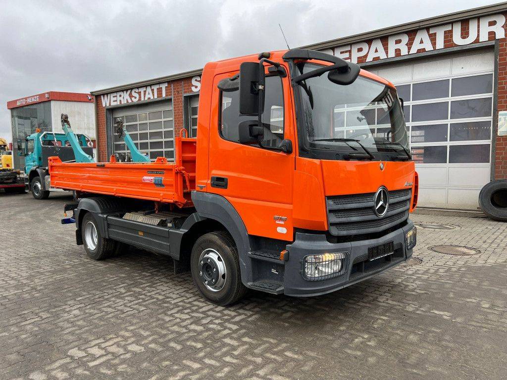 Mercedes-Benz Atego 818 K 2-Achs Kipper Schalter - Camión volquete: foto 2 Mercedes-Benz Atego 818 K 2-Achs Kipper Schalter - Camión volquete: foto 2