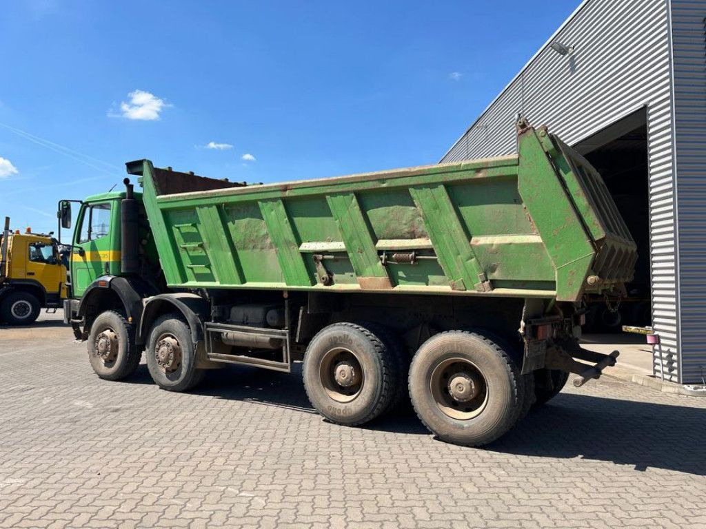 Mercedes-Benz SK 3535 AK 8x8 4 Achs Muldenkipper Meiller Deuts - Camión volquete: foto 3 Mercedes-Benz SK 3535 AK 8x8 4 Achs Muldenkipper Meiller Deuts - Camión volquete: foto 3