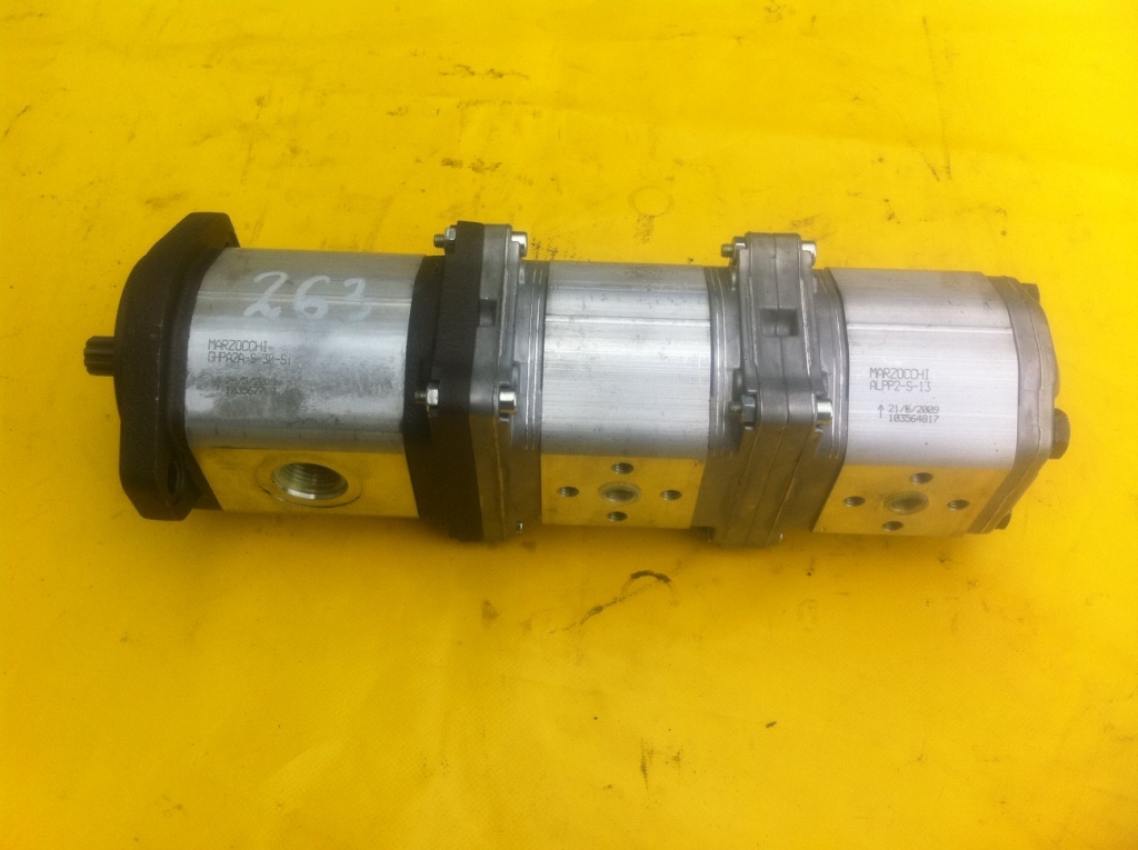 MARZOCCHI GHPA2A-S-30-S1 + ALPI2-13 + ALPP2-S-13 - Bomba hidráulica para Maquinaria de construcción: foto 1 MARZOCCHI GHPA2A-S-30-S1 + ALPI2-13 + ALPP2-S-13 - Bomba hidráulica para Maquinaria de construcción: foto 1