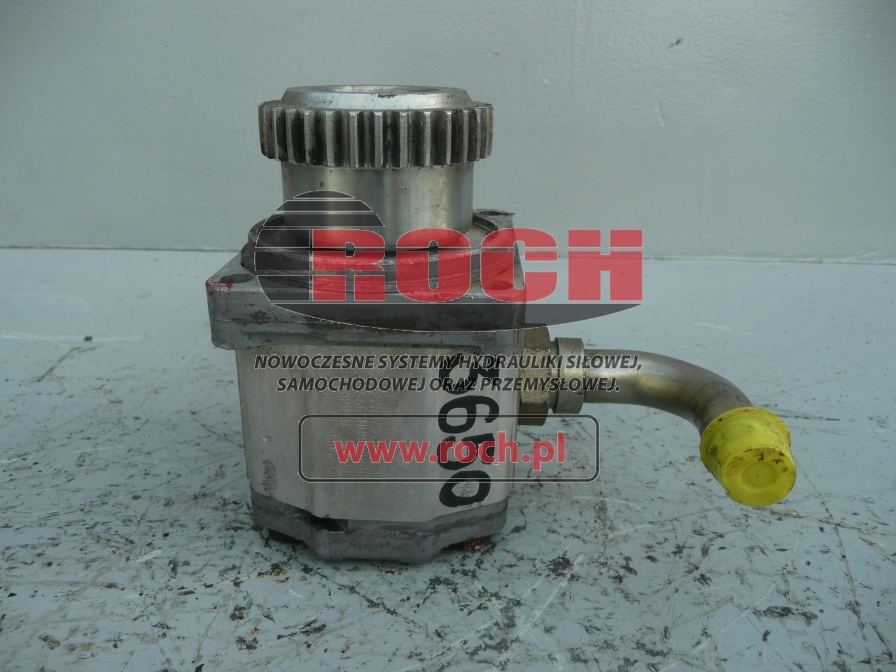 SAUER SUNDSTRAND SNP2NN/8.0RN01BAP1E6E5NNMN/NNNNN - Bomba hidráulica para Maquinaria de construcción: foto 1 SAUER SUNDSTRAND SNP2NN/8.0RN01BAP1E6E5NNMN/NNNNN - Bomba hidráulica para Maquinaria de construcción: foto 1
