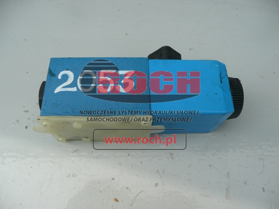 VICKERS DG4V-3-6BMUH760 - 1 SEKCYJNY + H507848 24VDC 30W K11/14 - Válvula hidráulica para Maquinaria de construcción: foto 1 VICKERS DG4V-3-6BMUH760 - 1 SEKCYJNY + H507848 24VDC 30W K11/14 - Válvula hidráulica para Maquinaria de construcción: foto 1
