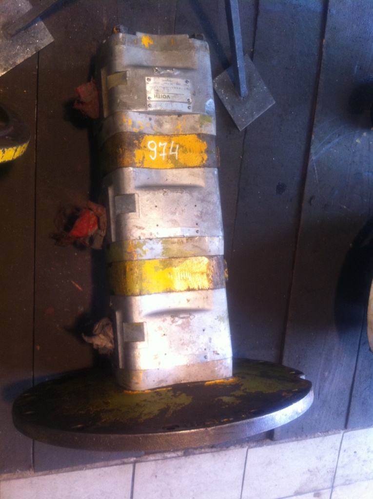 VOITH HK5/5/5-50/50/40190151570 + 151571 + 151572 - Bomba hidráulica para Maquinaria de construcción: foto 1 VOITH HK5/5/5-50/50/40190151570 + 151571 + 151572 - Bomba hidráulica para Maquinaria de construcción: foto 1