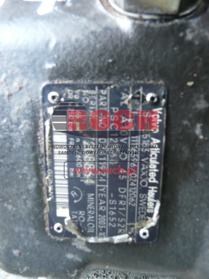 VOLVO AL A10VO45DRF1/52R-PSC12K68-S1652 111-6596/ 02412062 02411924 + A10VO28ED72/52R-PSC12NOOT 02412350 11116596/ 02412062 - Bomba hidráulica: foto 1 VOLVO AL A10VO45DRF1/52R-PSC12K68-S1652 111-6596/ 02412062 02411924 + A10VO28ED72/52R-PSC12NOOT 02412350 11116596/ 02412062 - Bomba hidráulica: foto 1