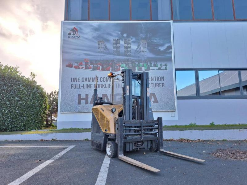 Amlift AGILIFT 25-12-49 - Carretilla de 4 vías: foto 2 Amlift AGILIFT 25-12-49 - Carretilla de 4 vías: foto 2