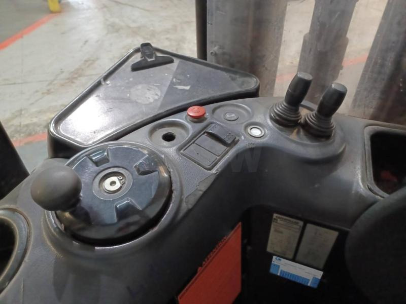 Apilador Caterpillar NSR16N: foto 9