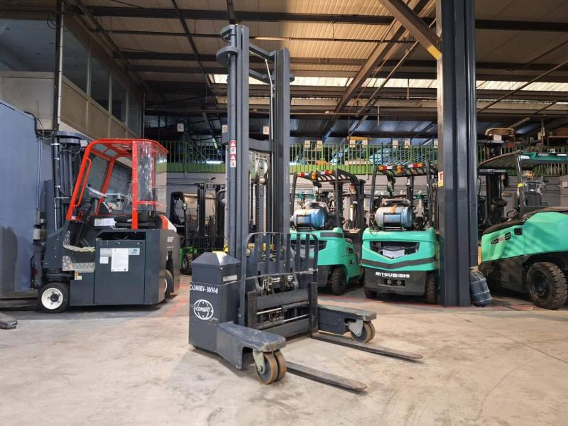 Combilift WR4 - Apilador: foto 2 Combilift WR4 - Apilador: foto 2