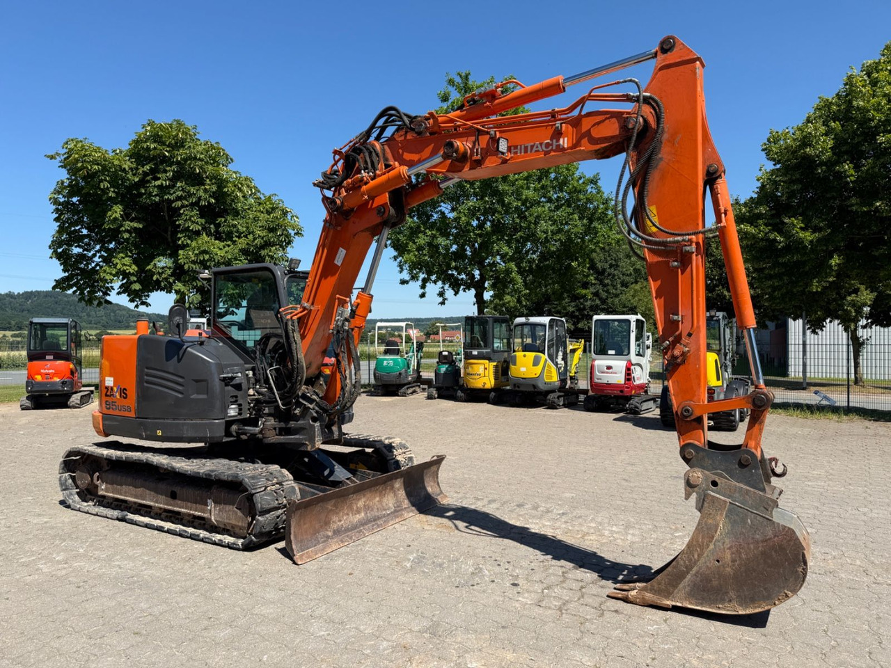 Hitachi ZX 85 USB-5A, Bj 17, 5190 BH, hydr. VA, MS08, TL - Miniexcavadora: foto 3 Hitachi ZX 85 USB-5A, Bj 17, 5190 BH, hydr. VA, MS08, TL - Miniexcavadora: foto 3