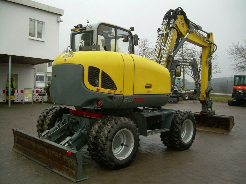 Wacker EW 100, Bj 20, 1750 BH, VA, Powertilt HS08, GL - Excavadora de ruedas: foto 3 Wacker EW 100, Bj 20, 1750 BH, VA, Powertilt HS08, GL - Excavadora de ruedas: foto 3