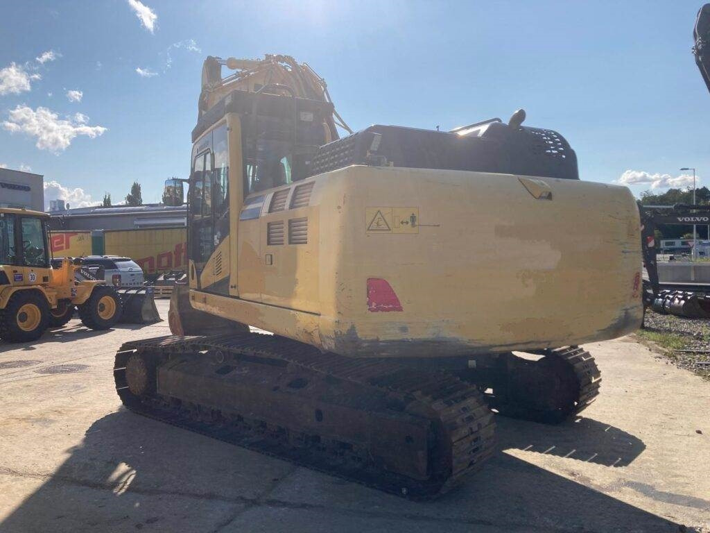 Komatsu PC210LC-11 - Excavadora de cadenas: foto 3 Komatsu PC210LC-11 - Excavadora de cadenas: foto 3