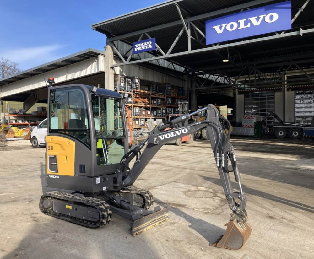 Volvo EC18E Electric - Miniexcavadora: foto 1 Volvo EC18E Electric - Miniexcavadora: foto 1