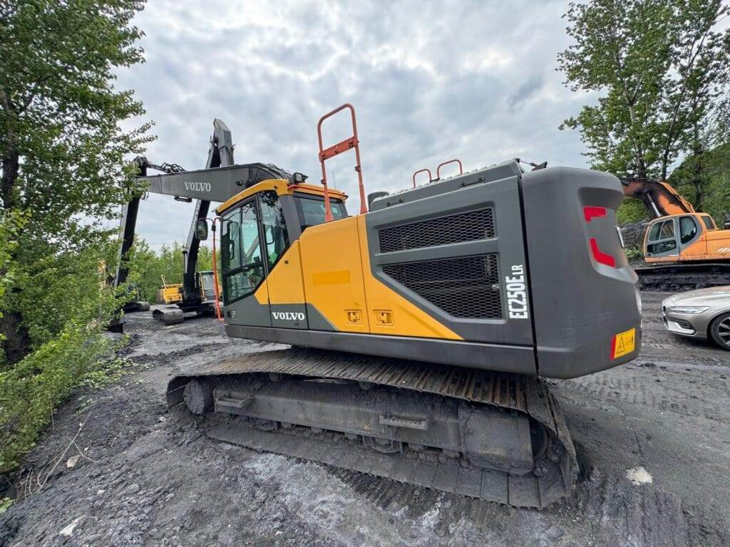 Volvo EC250ELR - Excavadora de cadenas: foto 2 Volvo EC250ELR - Excavadora de cadenas: foto 2