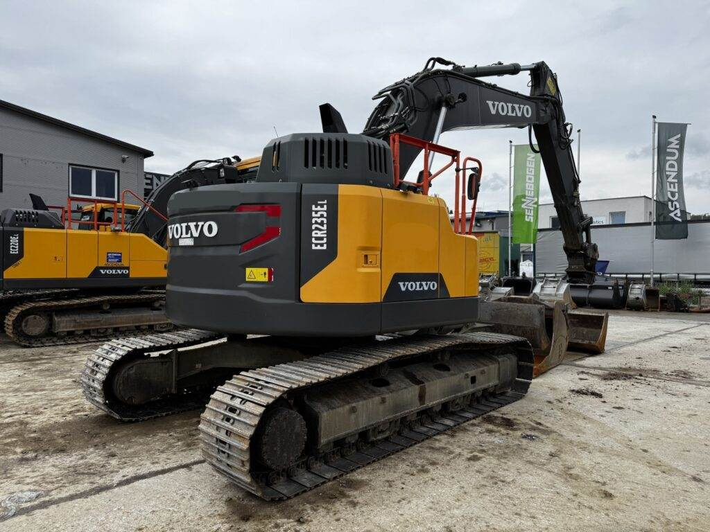 Volvo ECR235EL - Excavadora de cadenas: foto 2 Volvo ECR235EL - Excavadora de cadenas: foto 2