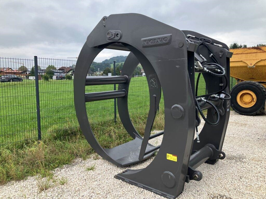 Volvo Holzgreifer mit Ausstoßer - Pinza de manipulación: foto 4 Volvo Holzgreifer mit Ausstoßer - Pinza de manipulación: foto 4