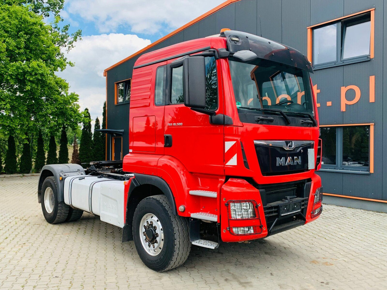 MAN TGS 18.500 4x4H BLS Euro 6 SZM Kipphyd. Retarder - Cabeza tractora: foto 1 MAN TGS 18.500 4x4H BLS Euro 6 SZM Kipphyd. Retarder - Cabeza tractora: foto 1