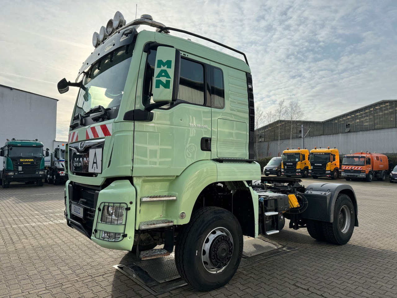 MAN TGS 18.510 4x4 SZM - Kipphyd. Blatt Luft - Cabeza tractora: foto 2 MAN TGS 18.510 4x4 SZM - Kipphyd. Blatt Luft - Cabeza tractora: foto 2