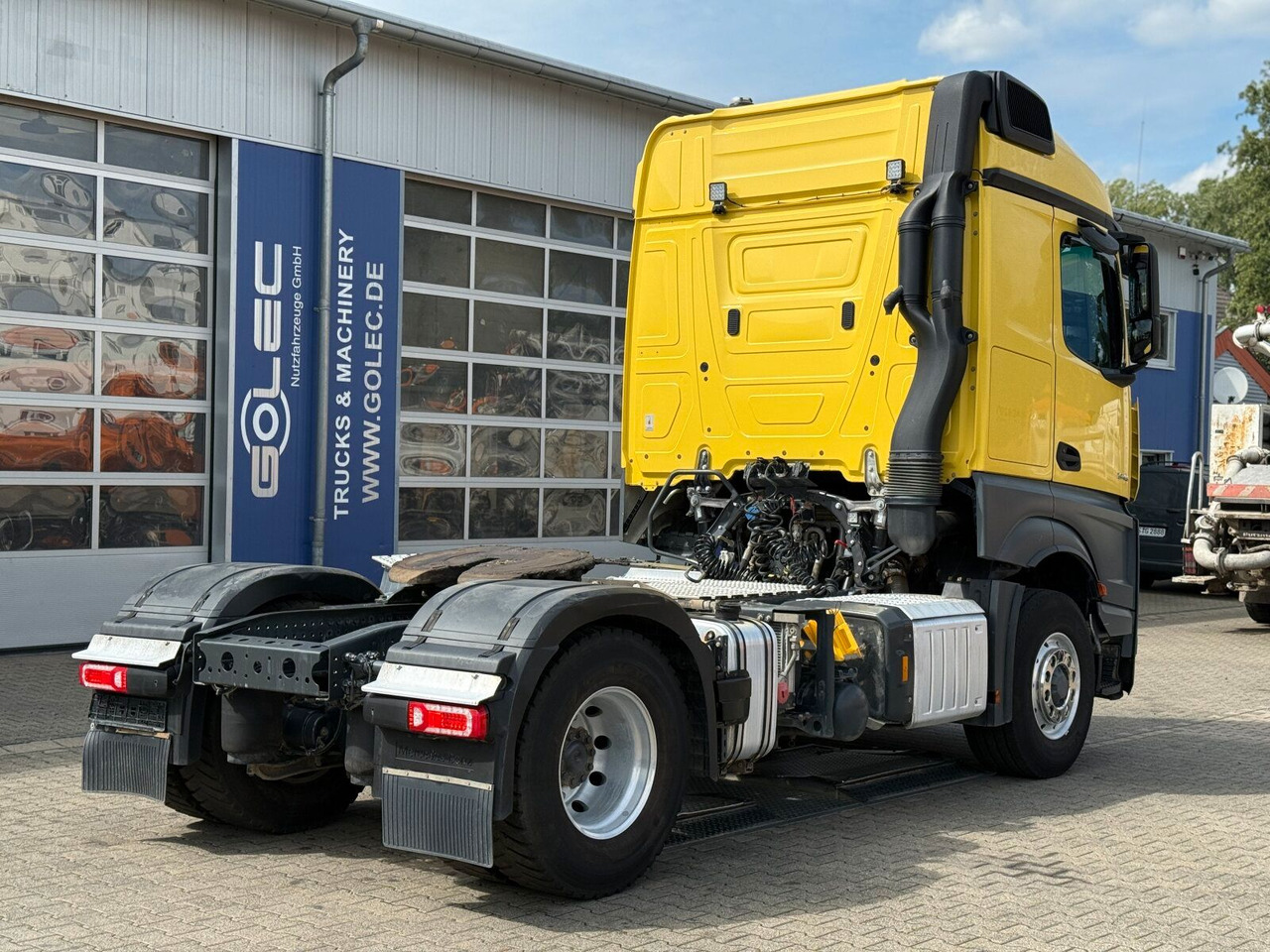 Mercedes-Benz ACTROS 1846 4x4 HAD Eur 6 Kipphydraulik Retarder - Cabeza tractora: foto 4 Mercedes-Benz ACTROS 1846 4x4 HAD Eur 6 Kipphydraulik Retarder - Cabeza tractora: foto 4