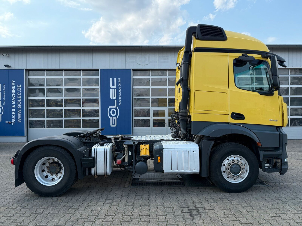 Mercedes-Benz ACTROS 1846 4x4 HAD Eur 6 Kipphydraulik Retarder - Cabeza tractora: foto 2 Mercedes-Benz ACTROS 1846 4x4 HAD Eur 6 Kipphydraulik Retarder - Cabeza tractora: foto 2