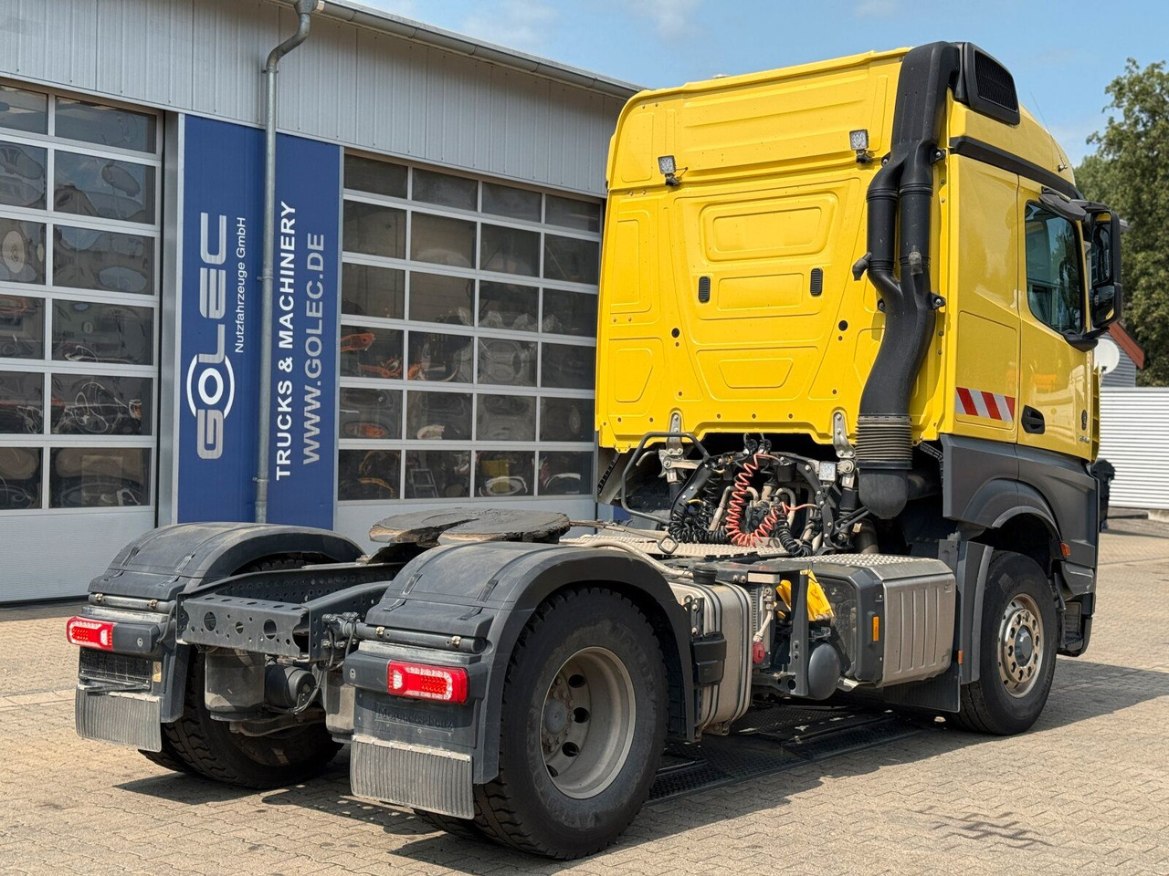 Mercedes-Benz ACTROS 1846 4x4 HAD Eur 6 Kipphydraulik Retarder - Cabeza tractora: foto 3 Mercedes-Benz ACTROS 1846 4x4 HAD Eur 6 Kipphydraulik Retarder - Cabeza tractora: foto 3