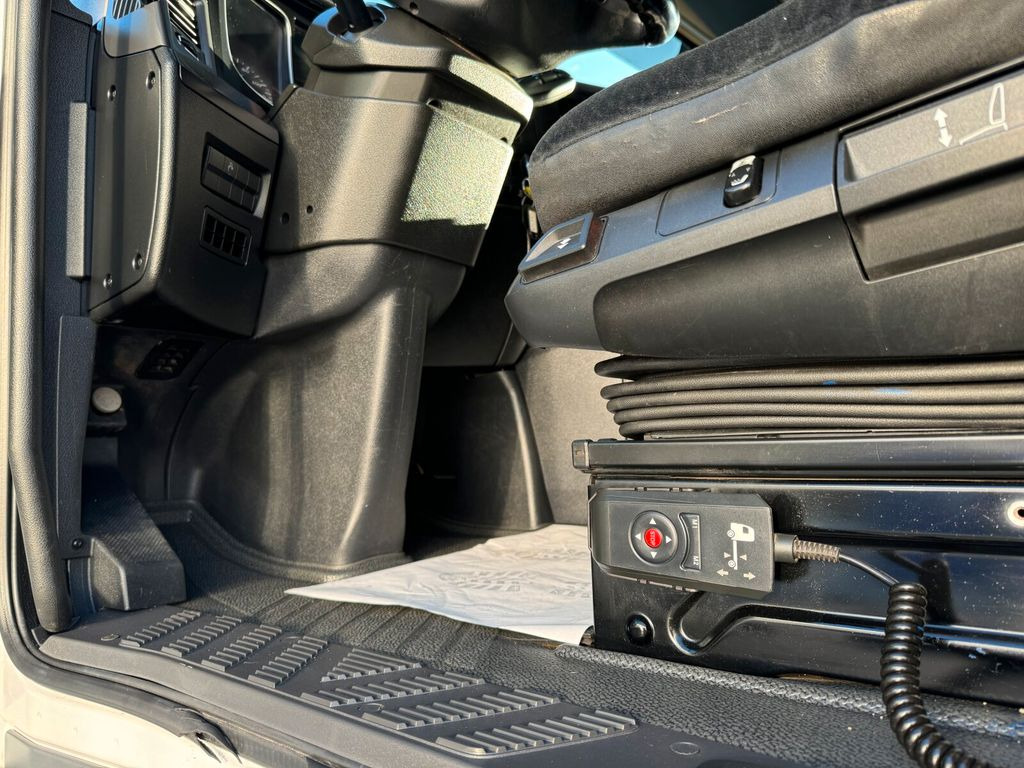 Cabeza tractora Mercedes-Benz Actros 1845 SZM 4x2 Streamspace *Retarder: foto 10
