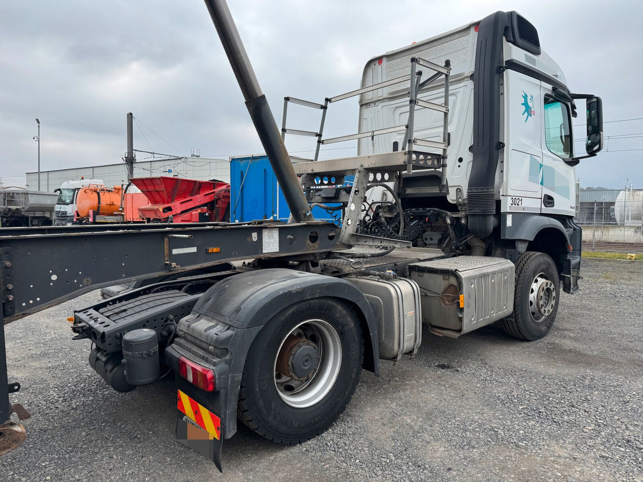 Mercedes-Benz Arocs 1843 4x2 SZM Euro 6 Kipphydraulik - Cabeza tractora: foto 4 Mercedes-Benz Arocs 1843 4x2 SZM Euro 6 Kipphydraulik - Cabeza tractora: foto 4