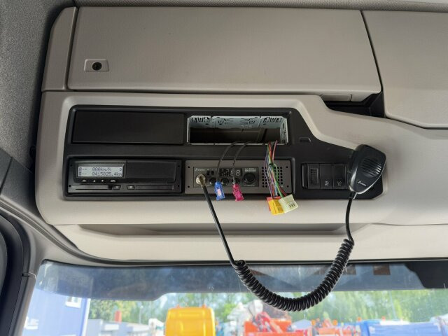 Scania G450 4x2 Euro 6 SZM Kipphydraulik Blatt/ Luft - Cabeza tractora: foto 4 Scania G450 4x2 Euro 6 SZM Kipphydraulik Blatt/ Luft - Cabeza tractora: foto 4