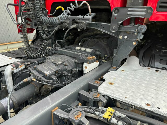 Scania R450 4x4 Euro 6 SZM Kipphydraulik Blatt/ Blatt - Cabeza tractora: foto 4 Scania R450 4x4 Euro 6 SZM Kipphydraulik Blatt/ Blatt - Cabeza tractora: foto 4