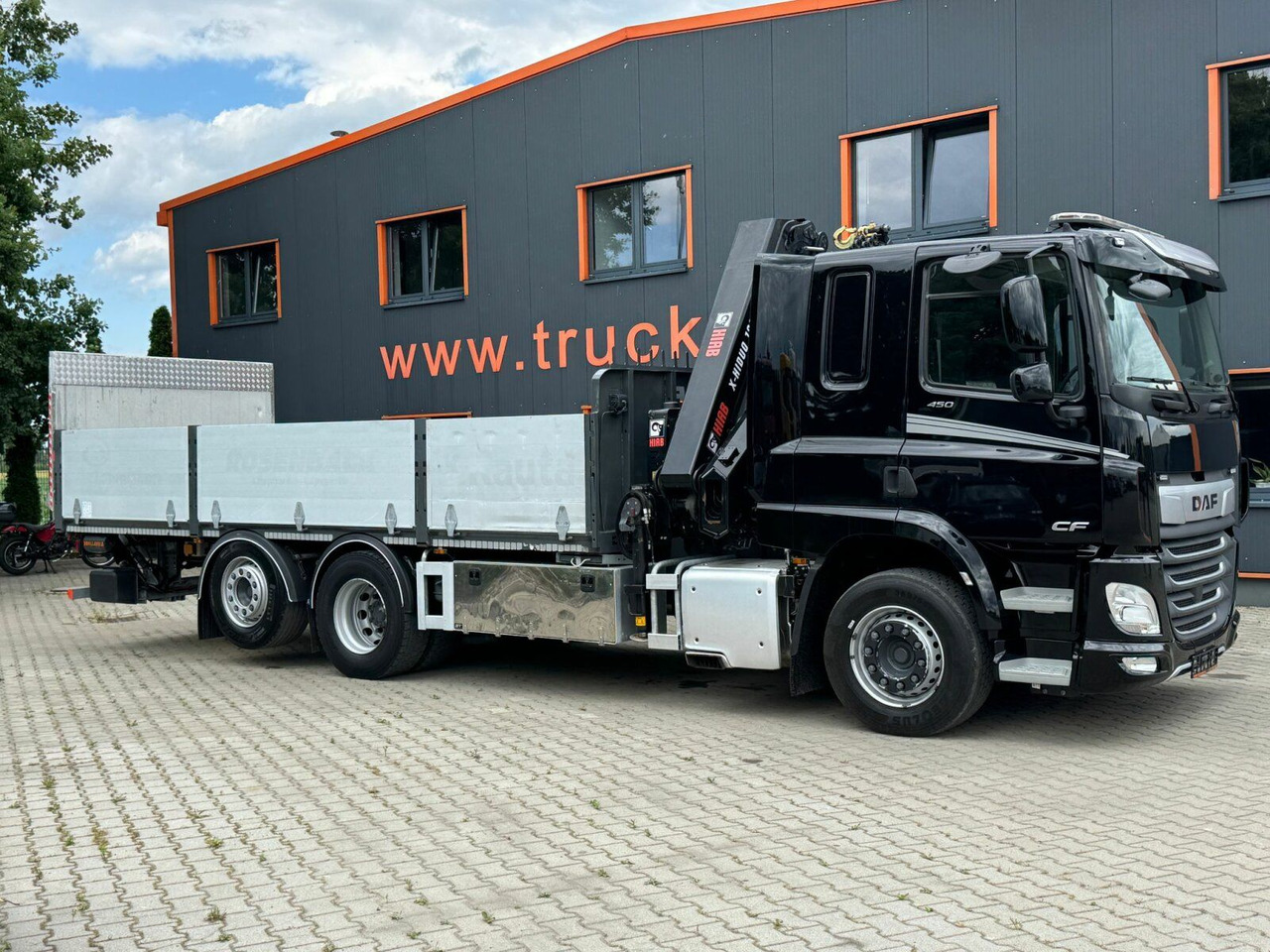 DAF CF 450 FAN 6x2 Pritsche mit Kran HIAB 188 E-6 - Camión grúa: foto 5 DAF CF 450 FAN 6x2 Pritsche mit Kran HIAB 188 E-6 - Camión grúa: foto 5