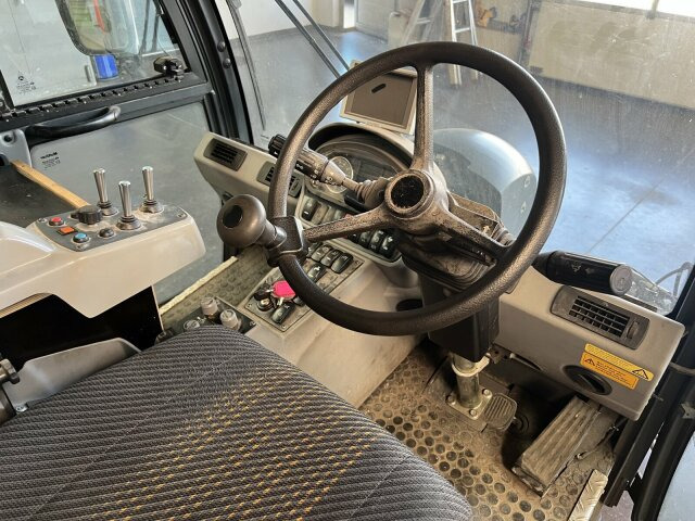 Hako Citymaster CM 2200 Kehrmaschine 2 m³ - Barredora vial: foto 4 Hako Citymaster CM 2200 Kehrmaschine 2 m³ - Barredora vial: foto 4