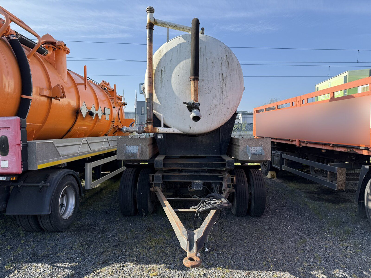 Leasing para  Hüffermann HSD181D Tankanhänger für nicht GGVS Güter Hüffermann HSD181D Tankanhänger für nicht GGVS Güter: foto 6