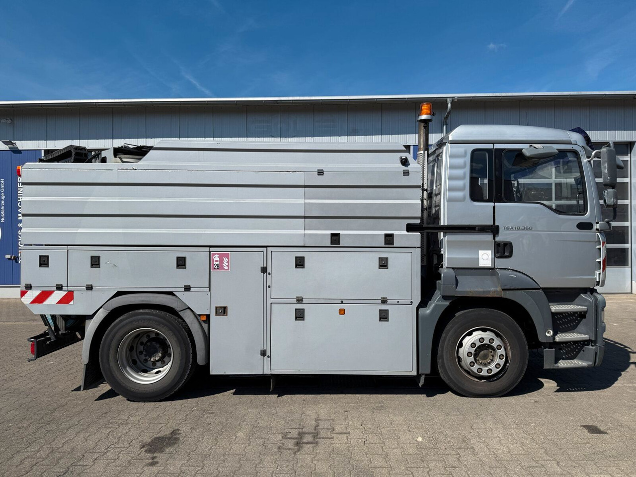 MAN TGA 18.360 4x2 HD-Kanalreiniger ASSMANN 6500 L - Limpieza de alcantarillado: foto 2 MAN TGA 18.360 4x2 HD-Kanalreiniger ASSMANN 6500 L - Limpieza de alcantarillado: foto 2