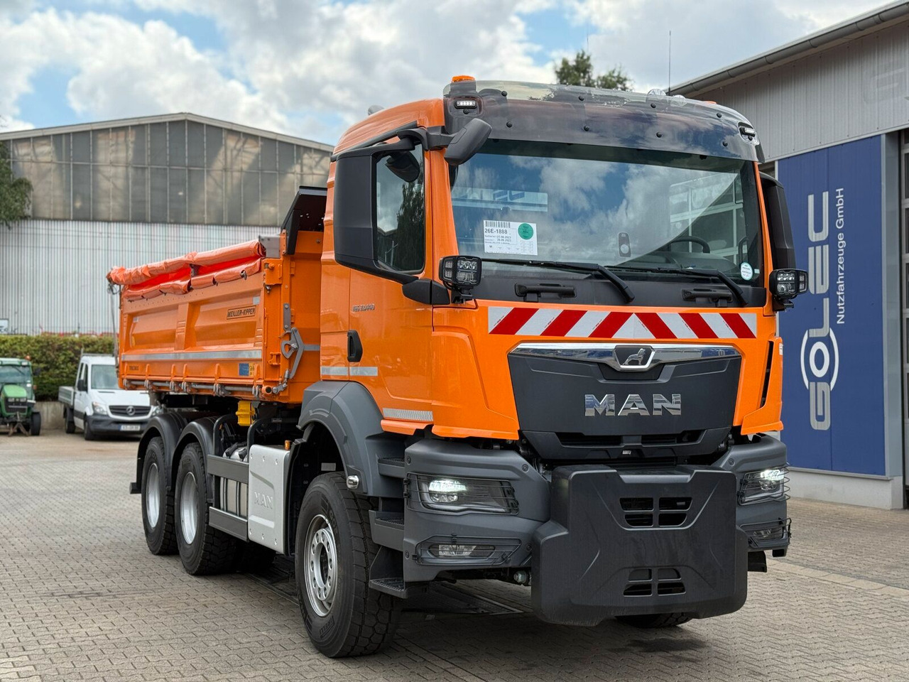 MAN TGS 33.440 6x4 Kipper MEILLER Bordmatik Frontpl. - Camión volquete: foto 1 MAN TGS 33.440 6x4 Kipper MEILLER Bordmatik Frontpl. - Camión volquete: foto 1