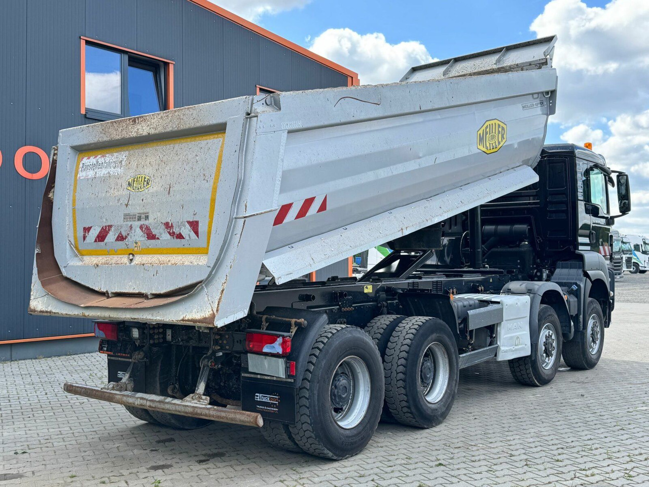 MAN TGS 35.460 8x6 BB Muldenkipper Meiller - Camión portacontenedor de cadenas: foto 5 MAN TGS 35.460 8x6 BB Muldenkipper Meiller - Camión portacontenedor de cadenas: foto 5