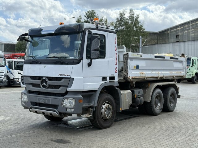 Mercedes-Benz ACTROS 26.440 6x4 Meiller Kipper Retarder - Camión volquete: foto 3 Mercedes-Benz ACTROS 26.440 6x4 Meiller Kipper Retarder - Camión volquete: foto 3
