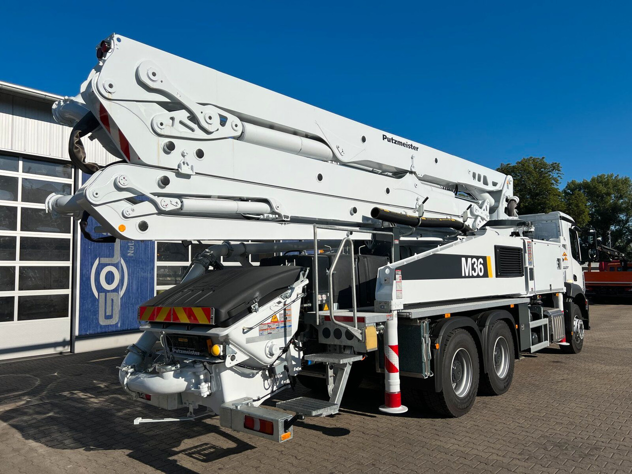 Mercedes-Benz AROCS 2640 6x4 E6 Betonpumpe Putzmeister 36-4 M - Camión bomba de hormigón: foto 4 Mercedes-Benz AROCS 2640 6x4 E6 Betonpumpe Putzmeister 36-4 M - Camión bomba de hormigón: foto 4