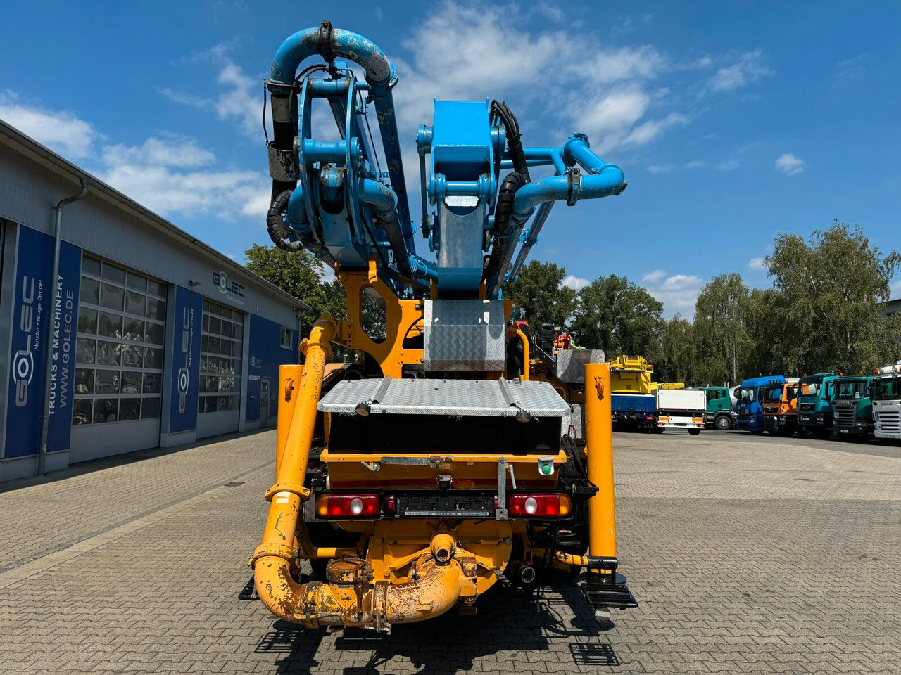 Mercedes-Benz AROCS 2646 6x4 Euro 6 Betonpumpe Schwing S 38 SX - Camión bomba de hormigón: foto 5 Mercedes-Benz AROCS 2646 6x4 Euro 6 Betonpumpe Schwing S 38 SX - Camión bomba de hormigón: foto 5