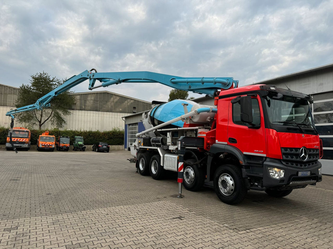 Mercedes-Benz AROCS 3243 8x4 Euro 6 Pumi Putzmeister TMM 24-3 - Camión bomba de hormigón: foto 2 Mercedes-Benz AROCS 3243 8x4 Euro 6 Pumi Putzmeister TMM 24-3 - Camión bomba de hormigón: foto 2