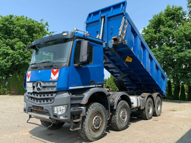 Mercedes-Benz AROCS 4145 8x8 EURO6 Muldenkipper TOP! - Camión volquete: foto 2 Mercedes-Benz AROCS 4145 8x8 EURO6 Muldenkipper TOP! - Camión volquete: foto 2