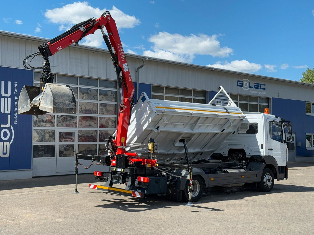 Camión grúa Mercedes-Benz ATEGO 818 4x2 Euro 6 Kipper Kran FASSI F65B.0.22: foto 6