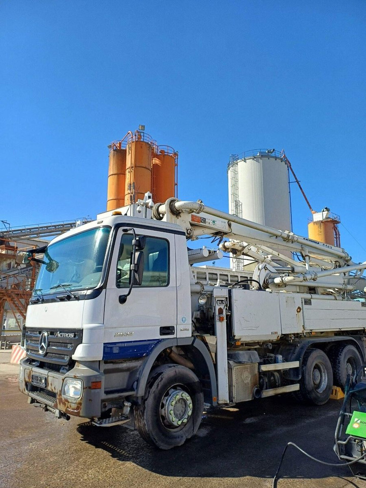 Mercedes-Benz Actros 2632 6x4 Betonpumpe Schwing S24X - Camión bomba de hormigón: foto 2 Mercedes-Benz Actros 2632 6x4 Betonpumpe Schwing S24X - Camión bomba de hormigón: foto 2