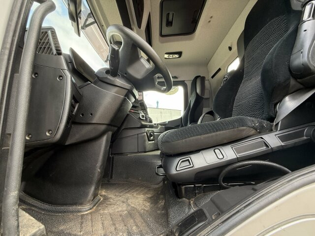 Mercedes-Benz Arocs 3246 8x4 Abrollkipper Kran Palfinger 19001 - Camión multibasculante, Camión grúa: foto 2 Mercedes-Benz Arocs 3246 8x4 Abrollkipper Kran Palfinger 19001 - Camión multibasculante, Camión grúa: foto 2