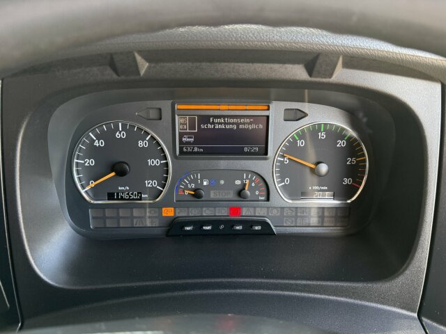 Mercedes-Benz Atego 1324 4x2 Kehrmaschine Viajet 6R/L - Barredora vial: foto 4 Mercedes-Benz Atego 1324 4x2 Kehrmaschine Viajet 6R/L - Barredora vial: foto 4