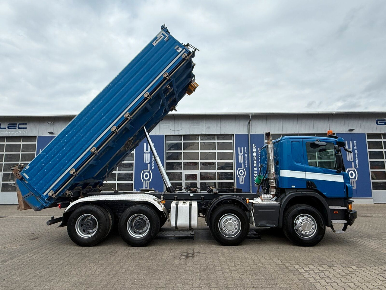 Scania P 410 8x4 Dreiseitenkipper DAUTEL - Camión volquete: foto 4 Scania P 410 8x4 Dreiseitenkipper DAUTEL - Camión volquete: foto 4