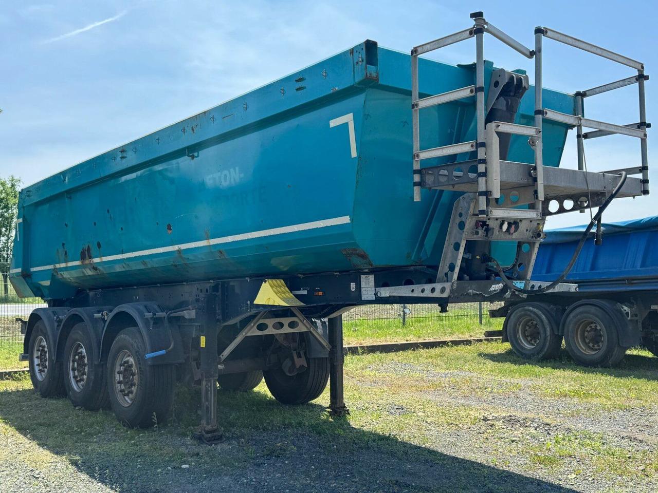 Schmitz Cargobull SKI 24 SL7.2 Kippauflieger 3 Achse - Semirremolque volquete: foto 3 Schmitz Cargobull SKI 24 SL7.2 Kippauflieger 3 Achse - Semirremolque volquete: foto 3