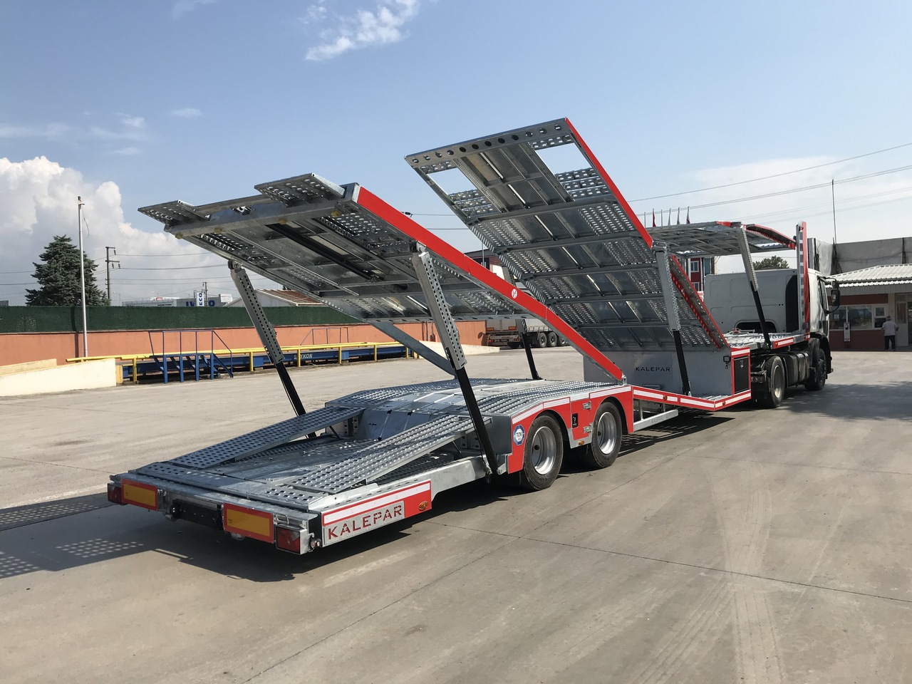 KALEPAR KLP 228V6-6 Loader Autotransporter - Semirremolque portavehículos: foto 3 KALEPAR KLP 228V6-6 Loader Autotransporter - Semirremolque portavehículos: foto 3