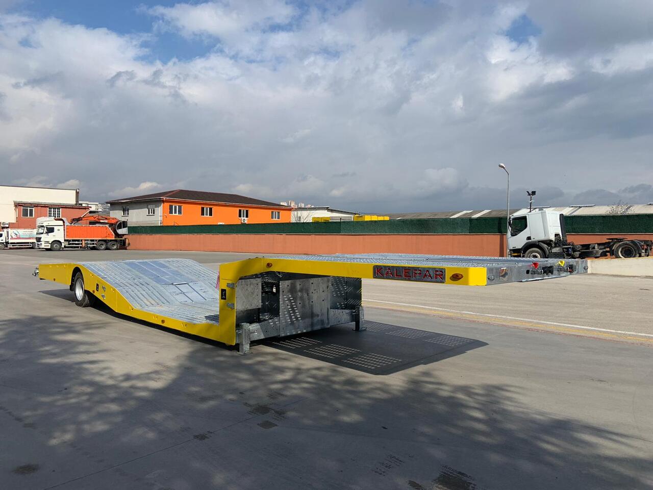 KALEPAR LKW/TRUCK TRANSPORTER - Semirremolque portavehículos: foto 2 KALEPAR LKW/TRUCK TRANSPORTER - Semirremolque portavehículos: foto 2