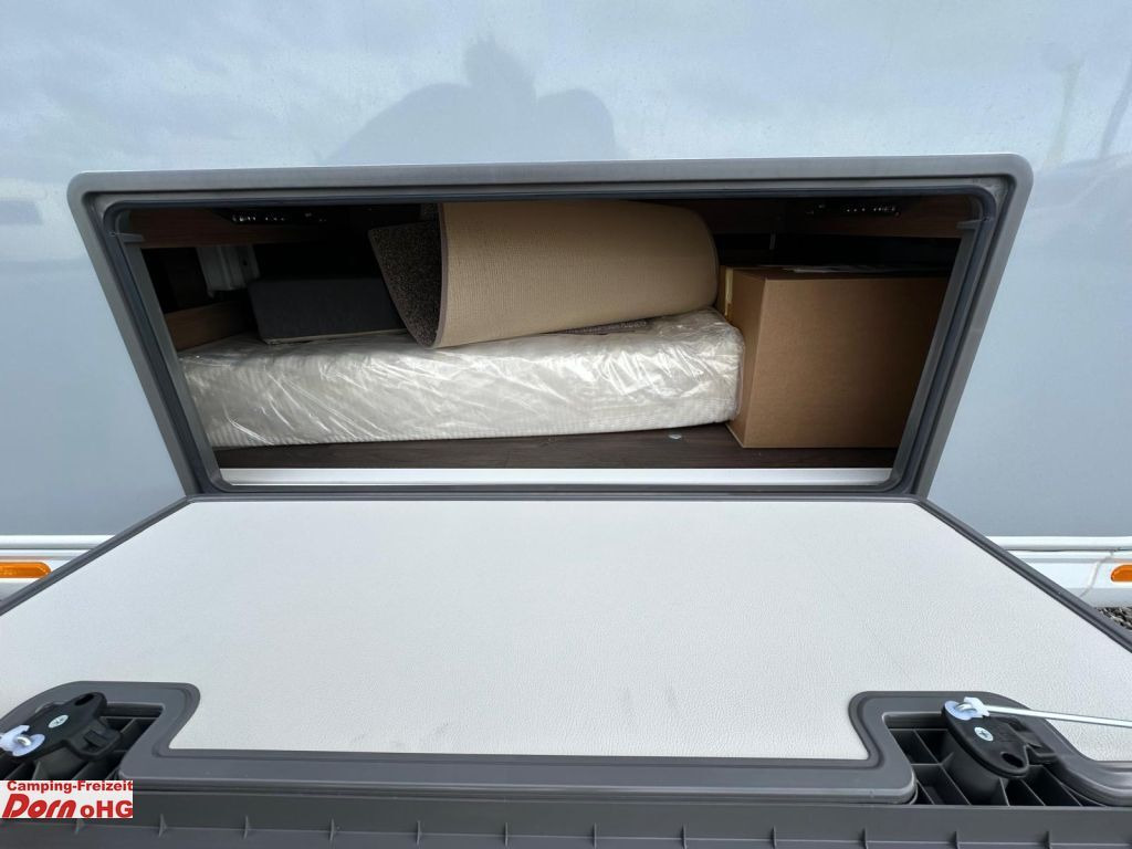Knaus Azur 460 EU ehem. Messefahrzeug Knaus Azur 460 EU ehem. Messefahrzeug - Caravana: foto 5 Knaus Azur 460 EU ehem. Messefahrzeug Knaus Azur 460 EU ehem. Messefahrzeug - Caravana: foto 5