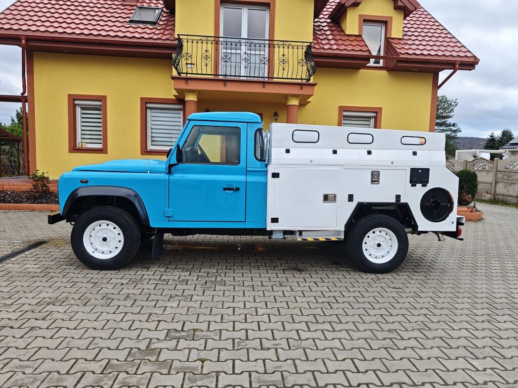 Land Rover Defender 130 RIVARD Premium - Limpieza de alcantarillado: foto 3 Land Rover Defender 130 RIVARD Premium - Limpieza de alcantarillado: foto 3