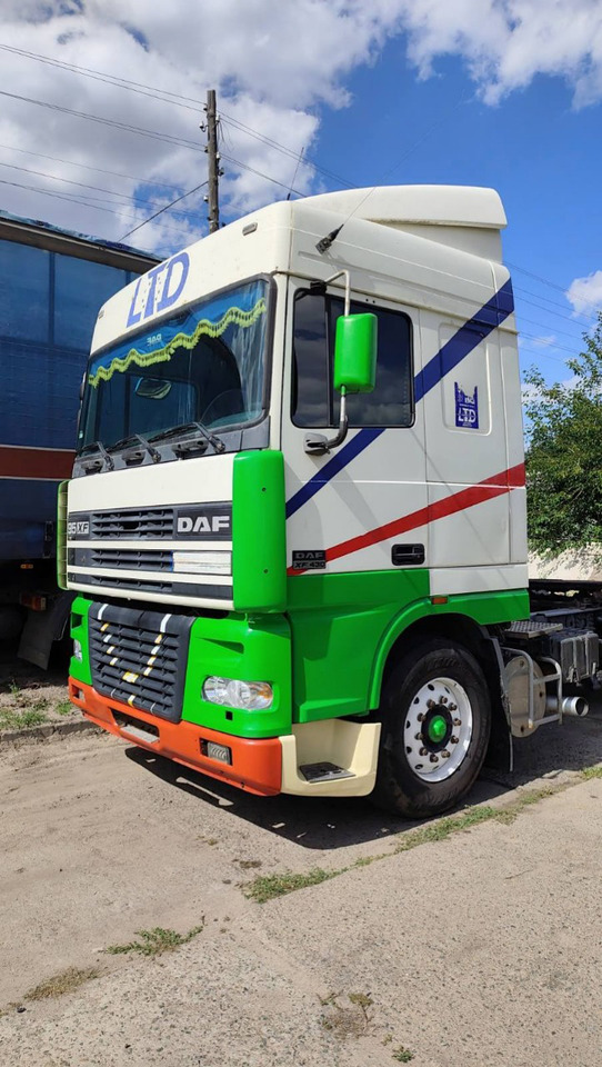 DAF XF95.430 - Cabeza tractora: foto 1 DAF XF95.430 - Cabeza tractora: foto 1