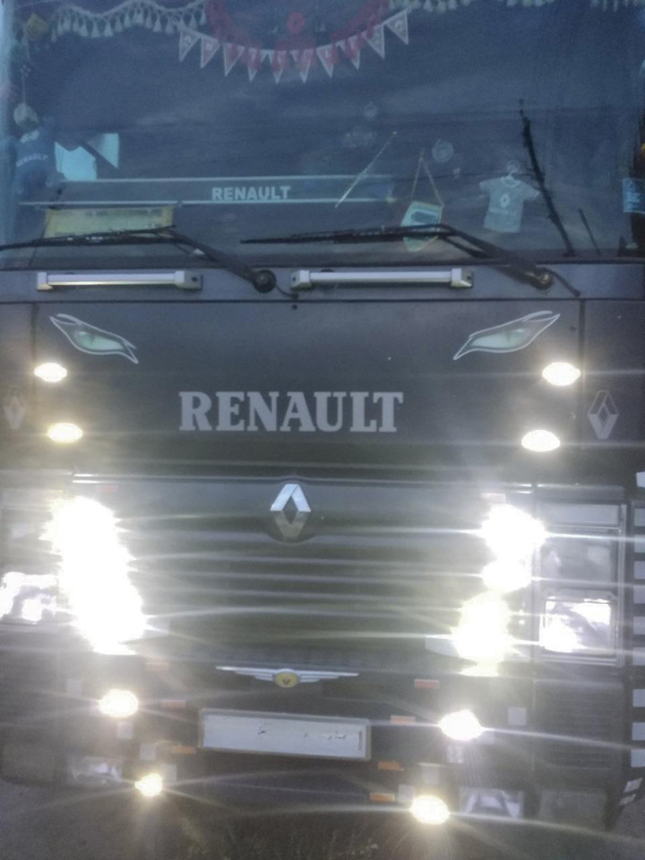 RENAULT Magnum 390 - Cabeza tractora: foto 3 RENAULT Magnum 390 - Cabeza tractora: foto 3